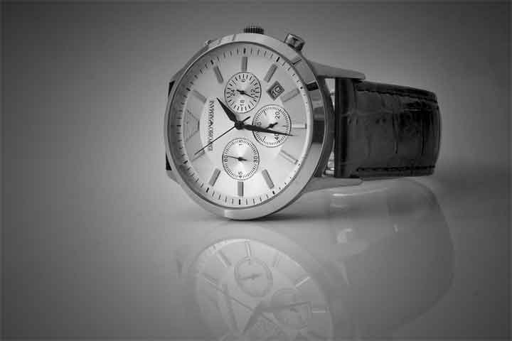 Wristwatch Review