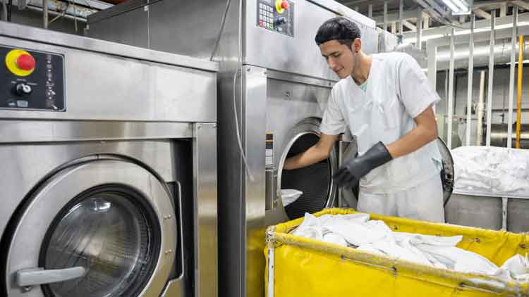 Tips For Using a Laundry Delivery Service